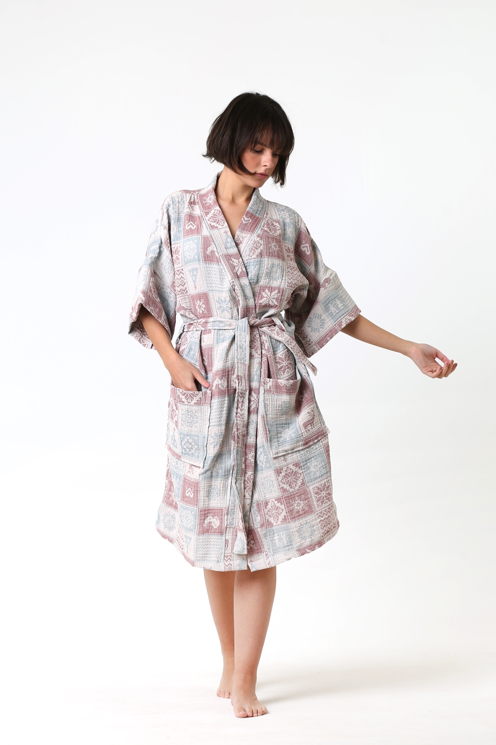 muslin-bathrobe-crinkle-multi-turkish-linen-home-wear-hooded-cotton-beach-towel